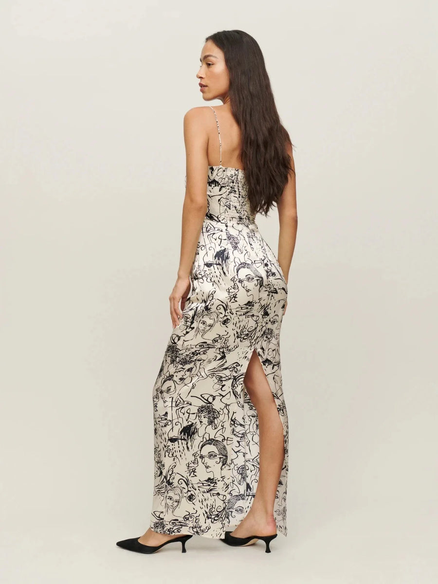 frankie pintuck maxi dress – Petite Chérie MODEL INFO Model is INFL Dai Time Black Leather Bodycon Dress Color:Almond Brown