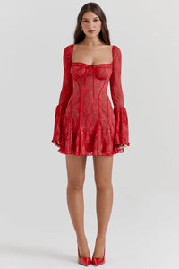 Get ready to turn heads in the Mini Dress Annalisa! With elegant flare sleeves, a daring backless design, and a fashion-forward square collar, this dress is perfect for any occasion. The stunning lace and pleated details add a touch of sophistication to this must-have piece. Elevate your style with this beautiful and versatile mini dress.