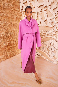 Stay warm and chic in the Romi Coat by Ulla Johnson. Crafted from luxurious double-faced wool blend with a touch of cashmere, this Flora pink coat features a longline silhouette, storm flap overlay, and a single-breasted design. Complete with side pockets and a removable belt to accentuate your figure.