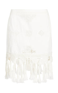 The Sanda Macrame-Trimmed Cotton Mini Skirt by Isabel Marant combines breathable cotton fabric with delicate embroidery and intricate macrame yarn tassels, offering both comfort and a refined artisanal touch. Ideal for warm weather, this skirt blends natural materials and expert craftsmanship to elevate your casual wardrobe with unique texture and style.