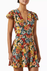 DÔEN’s Dianne Floral Mini Dress in Silk Blend offers effortless elegance for brunches and garden parties. Made from a luxurious silk blend, it drapes gracefully to flatter your silhouette. The adjustable tie-up waist allows for a customized fit, enhancing your figure with subtle definition. Pair it with flats for daytime ease or elevate your look with kitten heels for special events. This versatile dress combines refined comfort with timeless style.