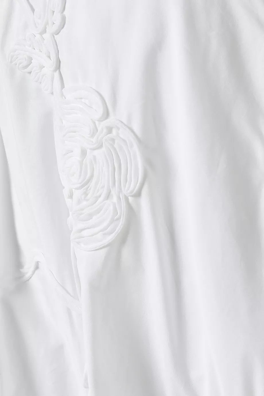Elevate your wardrobe with this expertly crafted high-waisted maxi skirt by Rotate Birger Christensen, designed in sustainable organic cotton. Its voluminous, flared silhouette offers graceful movement, while tonal floral embroidery enriches the texture with subtle, refined detail. Thoughtful tailoring, including soft gathering at the waistband and a discreet side zipper, guarantees a smooth, flattering fit tailored for lasting comfort and style. 