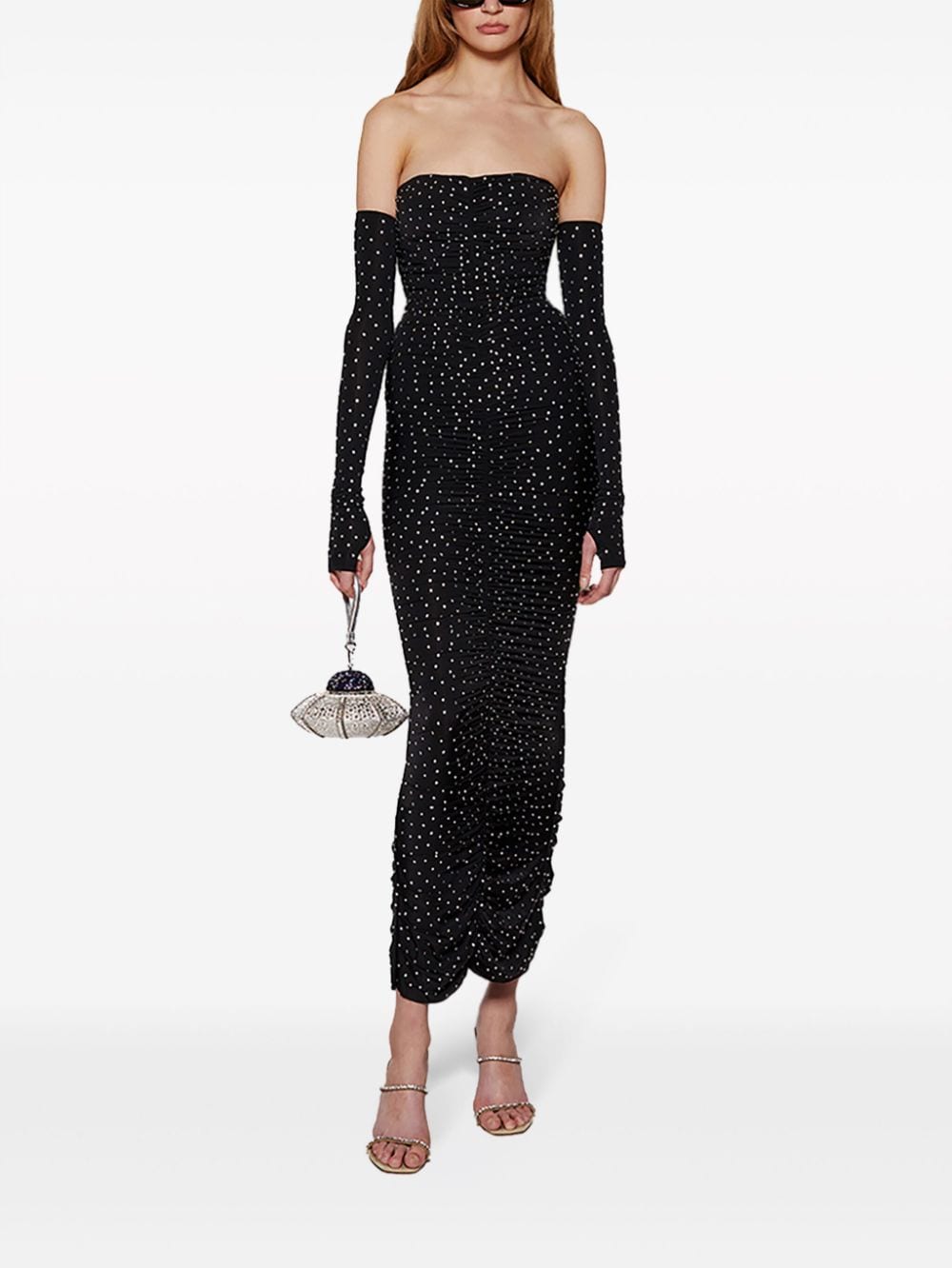 This Alex Perry dress exudes effortless sophistication. Its black stretch-design and fitted waistline flatter the body, while the strapless, square neck and column silhouette add a touch of glamour. The crystal embellishments and ruched detailing add a hint of sparkle and texture. Perfect for a formal event or glamorous night out!