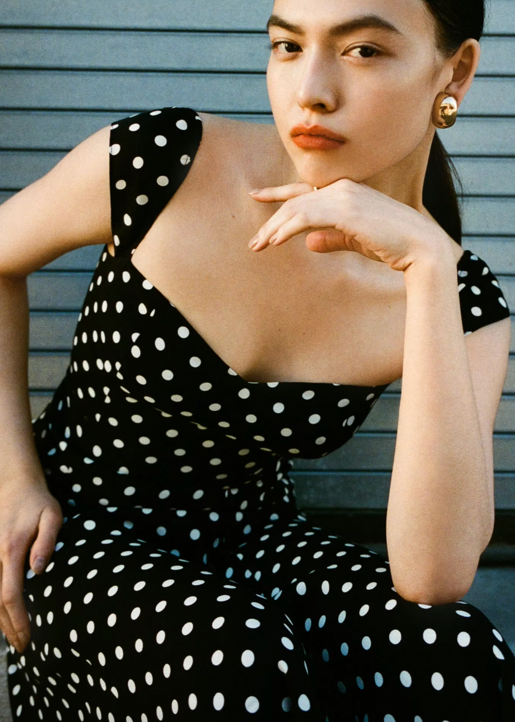 Wrap yourself in pure elegance with the Bryson Dress. Featuring a back smocking and sweetheart neckline, this dress exudes sophistication. The lightweight drapey crepe fabric with a dry hand feel adds a luxurious touch, while the back zipper and ruching details elevate the look. Perfect for any special occasion.