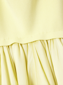 Experience elegance with SIMKHAI’s Izzy Stretch-knit and Gathered Taffeta Midi Dress. Featuring a fitted stretch-knit bodice and a voluminous taffeta skirt in a radiant Sunglow yellow, this strapless design sculpts your silhouette with a gathered waist and an eye-catching asymmetric bubble hem. Perfectly balanced and uniquely stylish, it’s an unforgettable choice for making a bold, sophisticated statement.