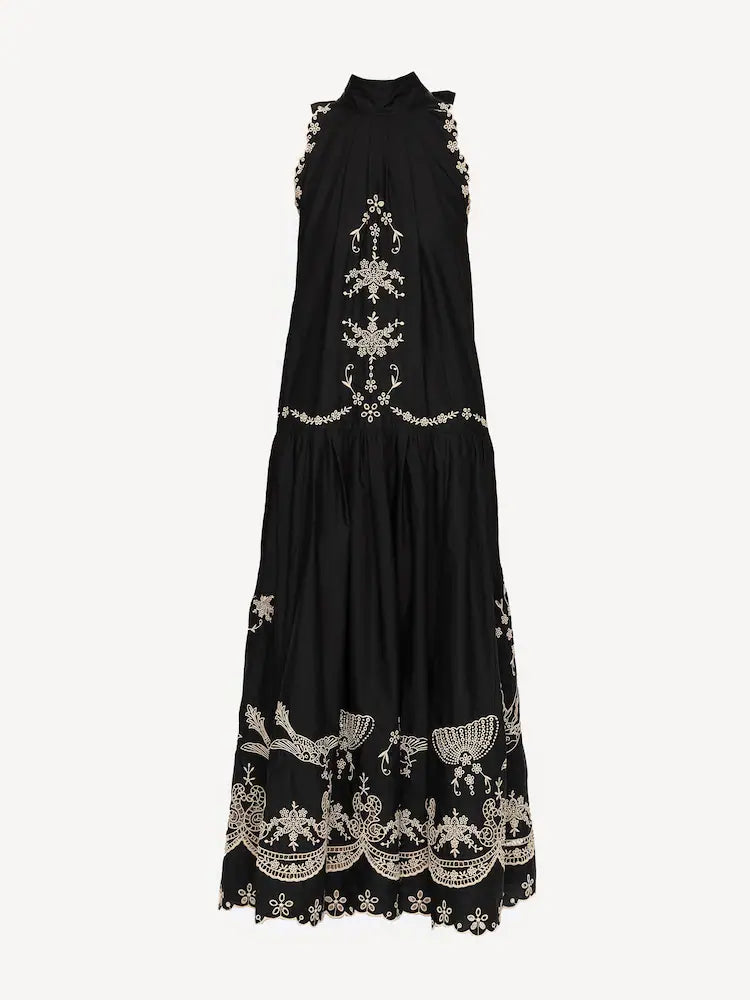 Elevate your wardrobe with the Kingsley Embroidery Tank Dress by SEA NY, designed to combine elegance and ease. Featuring intricate embroidered details, a high neckline, and a charming back bow tie, this dress offers a sophisticated silhouette. The scalloped hemline adds a delicate finishing touch, while the button back closure ensures a relaxed and comfortable fit. Perfect for any occasion, Kingsley blends timeless style with effortless charm.