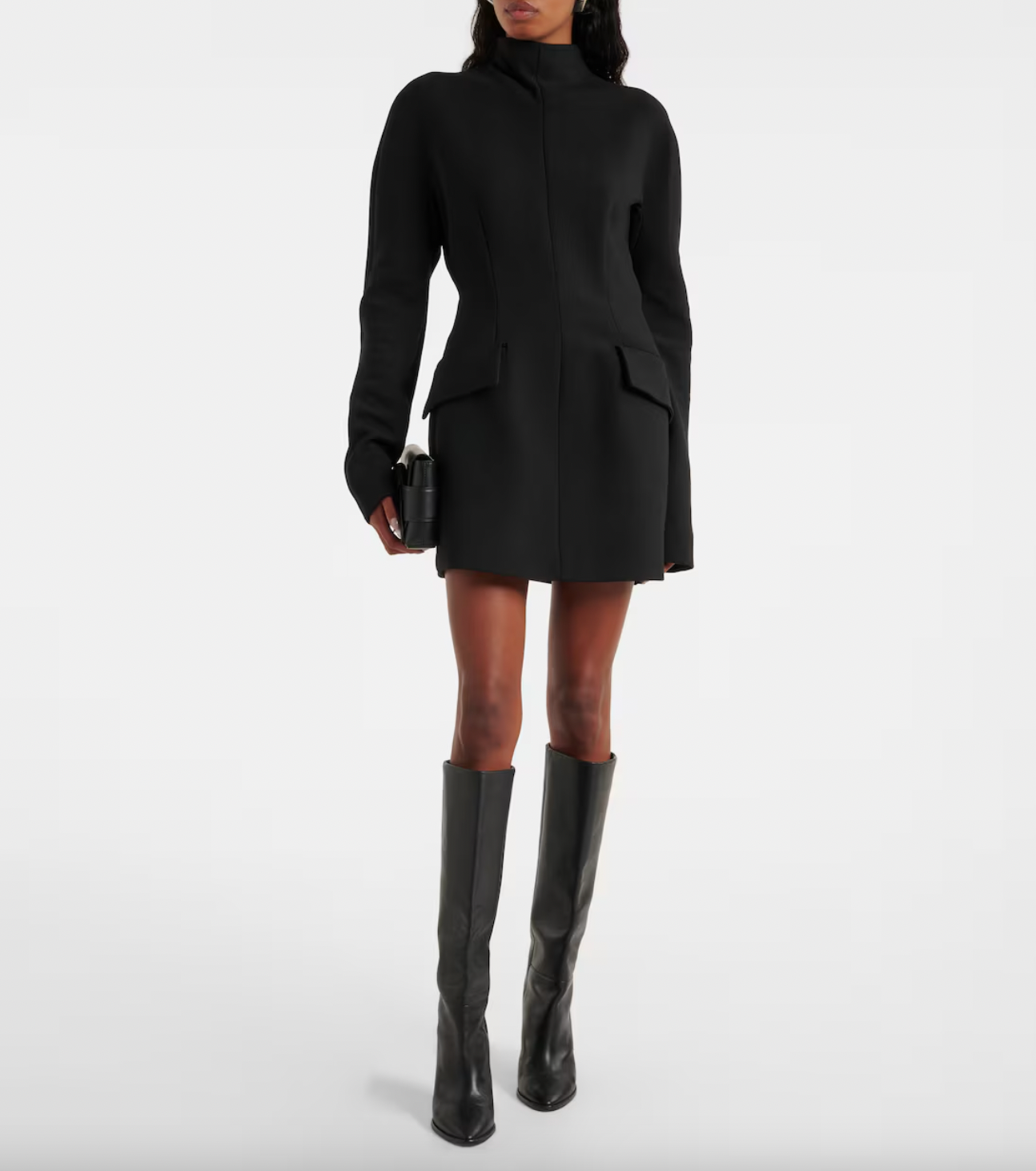 Expertly crafted from a wool-blend gabardine, the Ketch long-sleeve cotton minidress is a versatile and stylish addition to any wardrobe. With its flattering silhouette and high-quality material, this dress offers both comfort and sophistication. Perfect for any occasion, from the office to a night out.