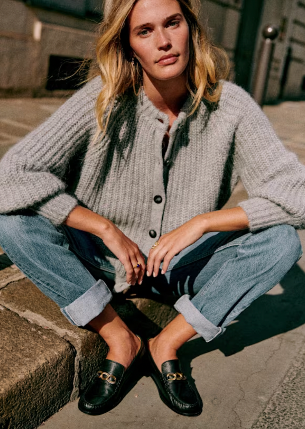 Experience ultimate comfort and style with the Emile Cardigan. Made from a luxurious blend of alpaca and wool, this slightly oversized piece features long, puffed sleeves and a beaded rib knit design. The round neckline and tone-on-tone buttons add an elegant touch, making it a must-have for any sophisticated wardrobe.