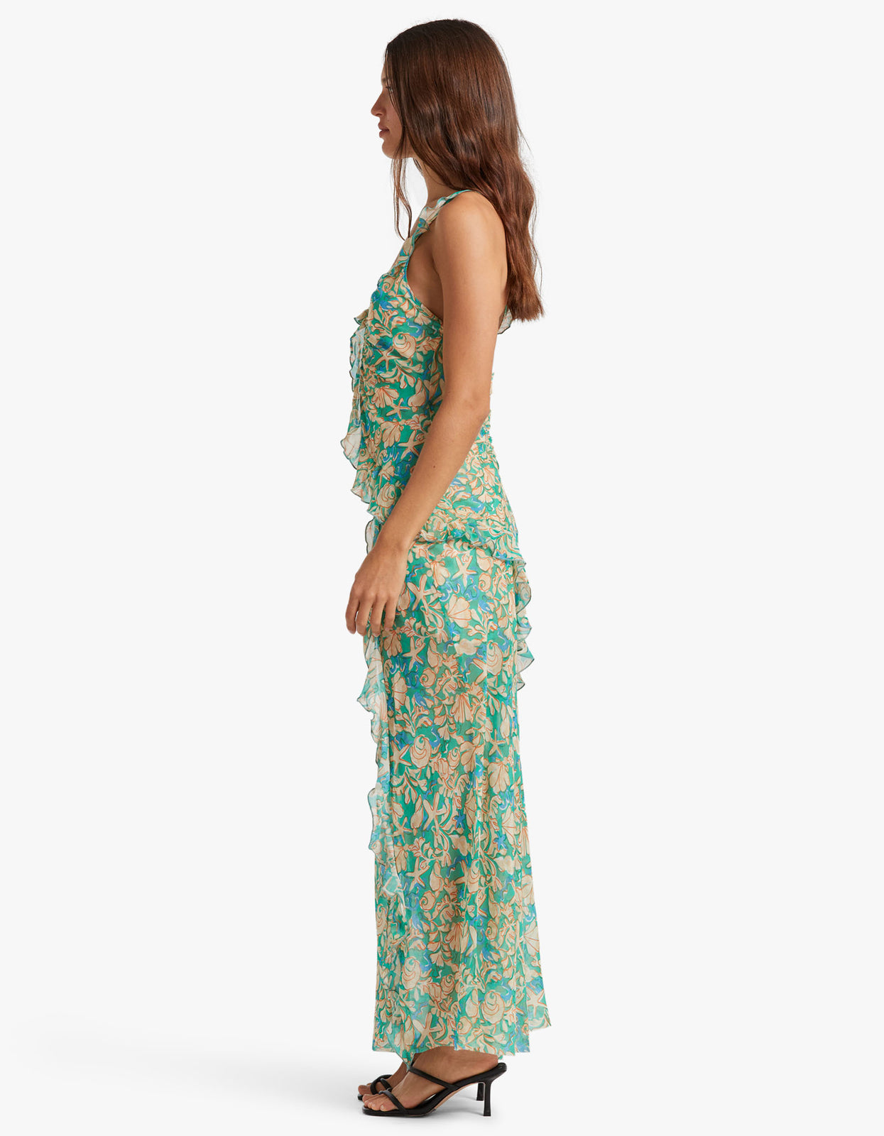 The Oasis Frill Maxi Dress is an effortless feminine style - cut on the bias from a printed silk base, this event ready number features a v-neckline, asymmetrical shoulder strap with baby-locked frill detailing throughout the body portion of the dress. Complete with a mid thigh split and a low back with cross over straps, your next celebration look is sorted.&nbsp;