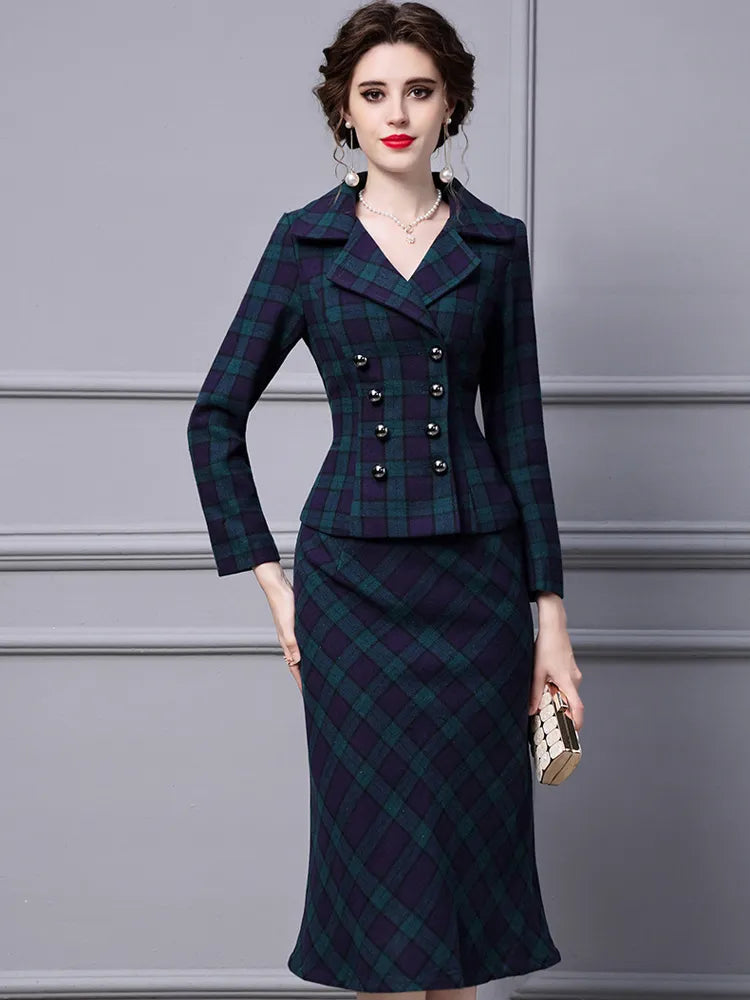 Look amazing in the new Ensemble Julissa! This cozy two-piece woolen blazer jacket and skirt set combines winter style with designer plaid and vintage flair. Put a twist on your office wardrobe with this elegant mermaid dress suit. Steal the spotlight and own the day!