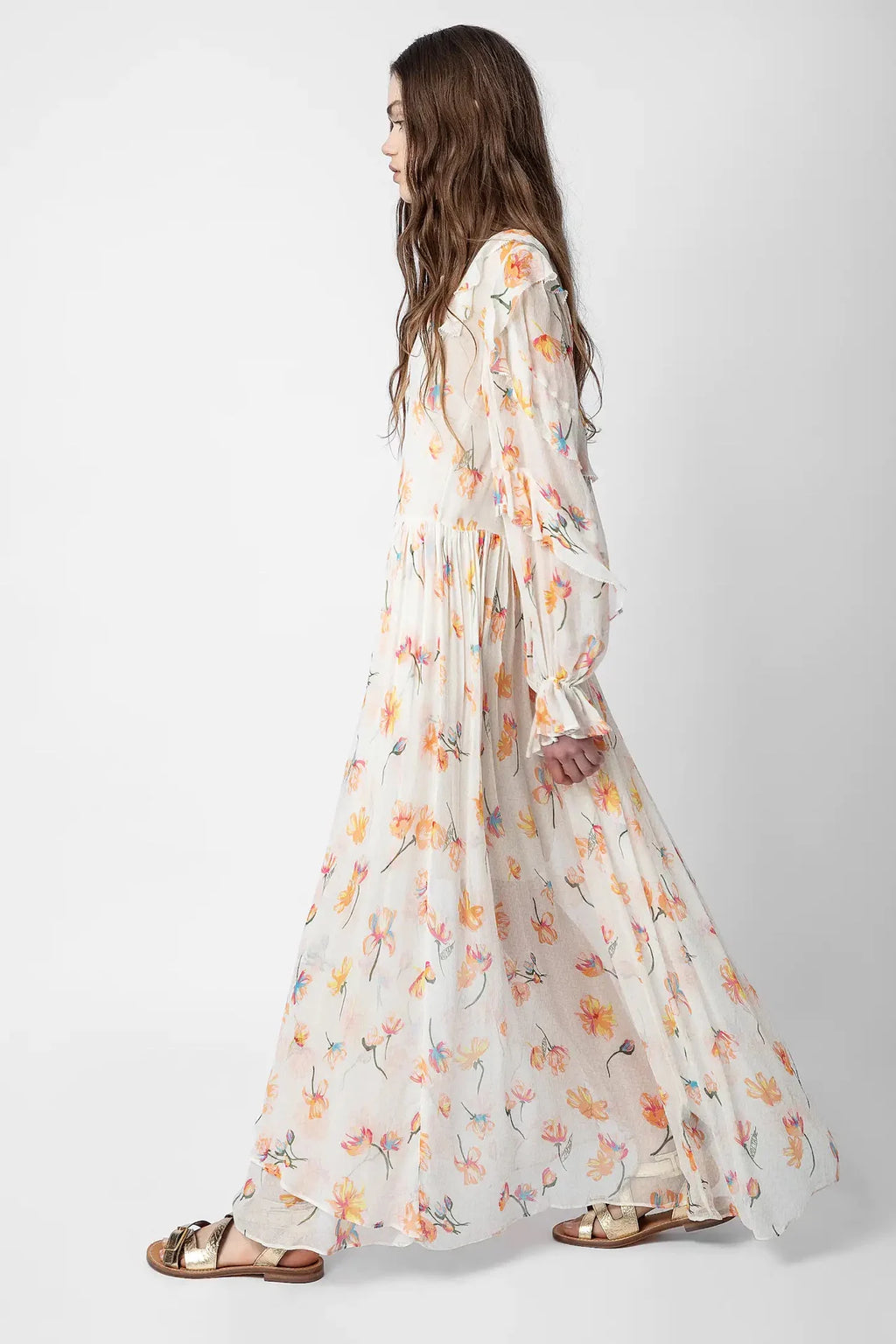 Elevate your style with this Zadig &amp; Voltaire floral-print maxi dress. Its stunning design and high-quality material will make you stand out in any occasion. Perfect for a day out or a special evening, this dress offers both comfort and elegance.