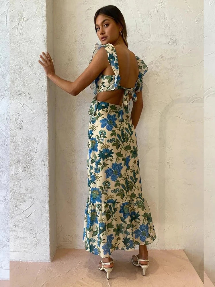 Be the center of attention in the Celia Frill Midi - a crowd favorite by Sir the Label! Ideal for weddings, semi-formal events, and races, this dress boasts an adjustable tie bust and an invisible zipper. Make a statement with style and versatility!