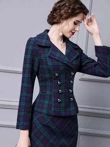 Look amazing in the new Ensemble Julissa! This cozy two-piece woolen blazer jacket and skirt set combines winter style with designer plaid and vintage flair. Put a twist on your office wardrobe with this elegant mermaid dress suit. Steal the spotlight and own the day!