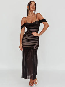 This elegant off-shoulder strapless maxi dress is the perfect addition to any woman's wardrobe. Its two-layer mesh design adds a touch of sophistication, while the backless feature adds a touch of allure. With its stylish and comfortable fit, this dress is sure to turn heads.