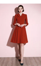 Load image into Gallery viewer, Robe Florentine
