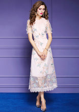 Load image into Gallery viewer, Robe Linda
