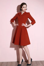 Load image into Gallery viewer, Robe Florentine
