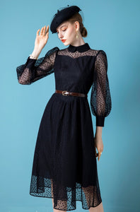 Elevate your style with the Robe Leonisa. This high-end French-inspired dress for women is perfect for the fall and winter seasons. The new lace design adds a touch of sophistication while the retro lantern sleeves add a touch of vintage flair. Make a statement and turn heads with this must-have piece.