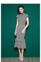 Load image into Gallery viewer, Robe Amélie

