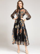 Load image into Gallery viewer, Robe Elloise
