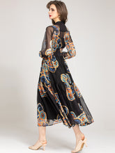 Load image into Gallery viewer, Robe Elloise
