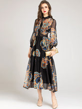 Load image into Gallery viewer, Robe Elloise

